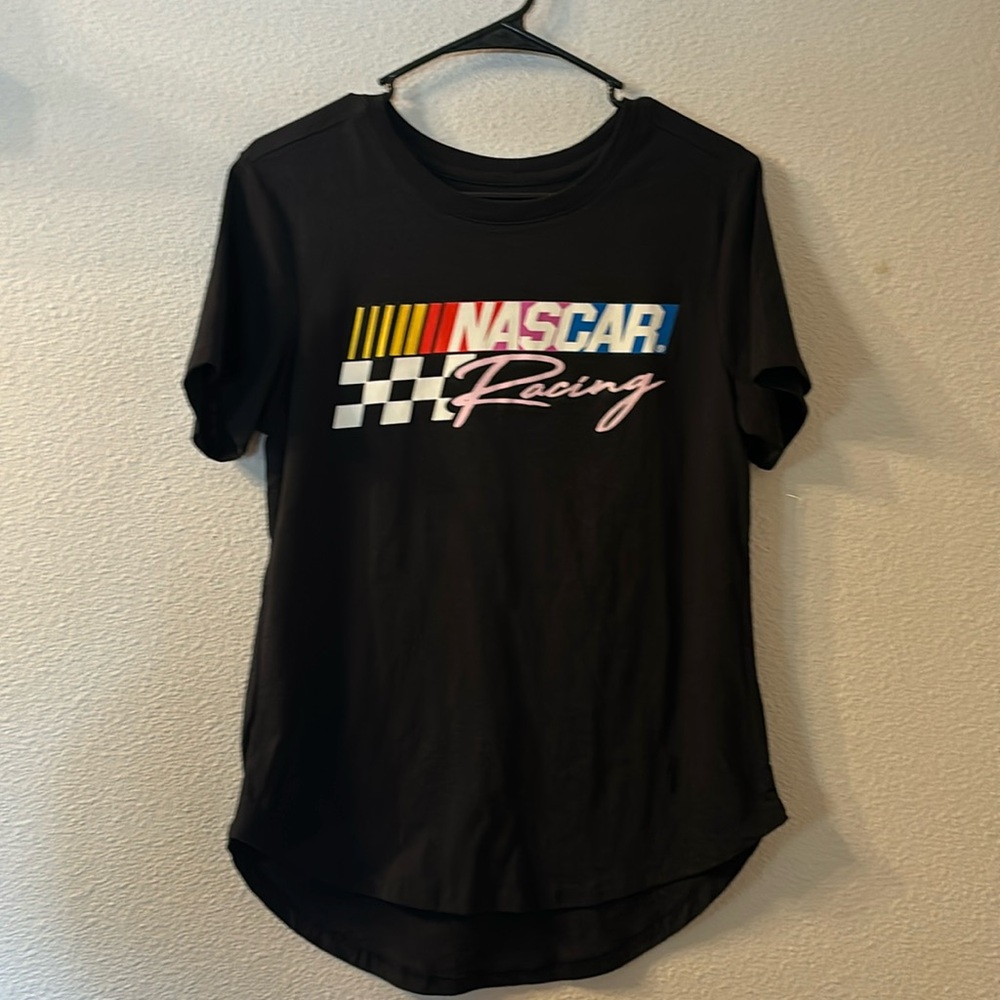 NASCAR Racing round bottom top size XL